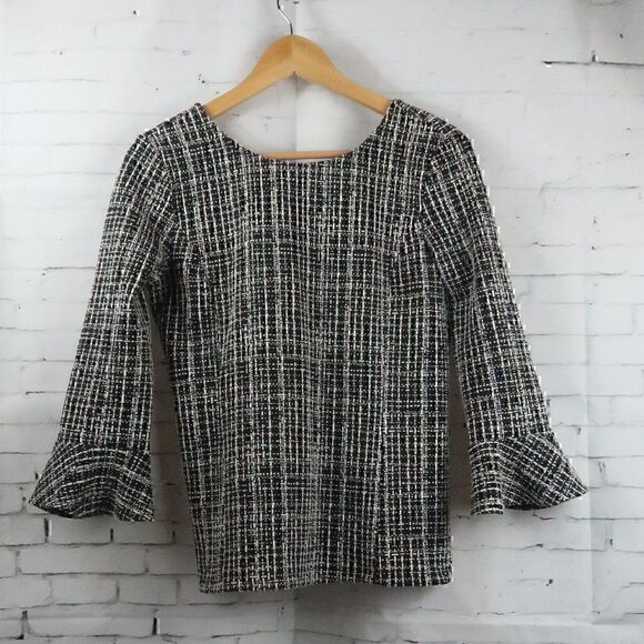 TALBOTS BLACK & WHITE LONG BELL SLEEVE SCOOP BACK NECK STRETCH KNIT TOP SIZE XS - Picture 1 of 8